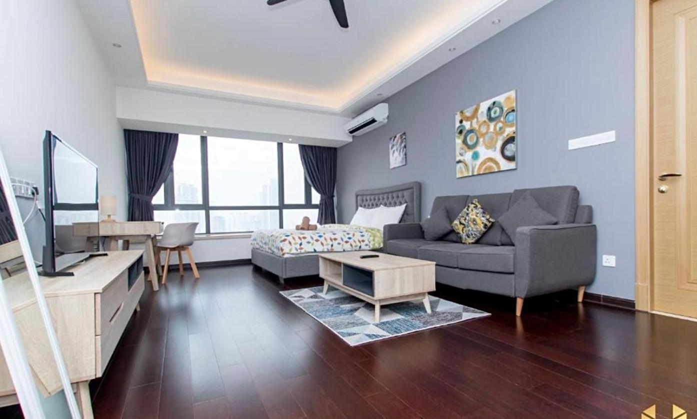 R&F Princess Cove Ciq Premium Sea & City View Suites By Neo Johor Bahru Room photo